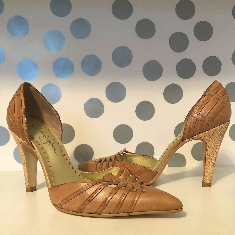 Jessica Simpson Tan Pumps